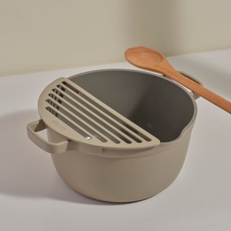 Beige Fry Deck on Perfect Pot