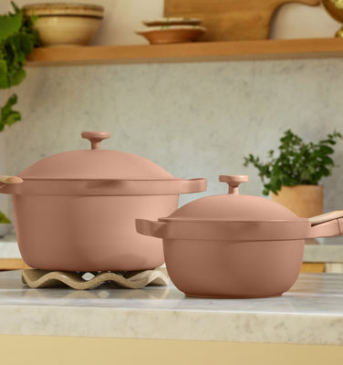 spice perfect pot and mini perfect pot on counter